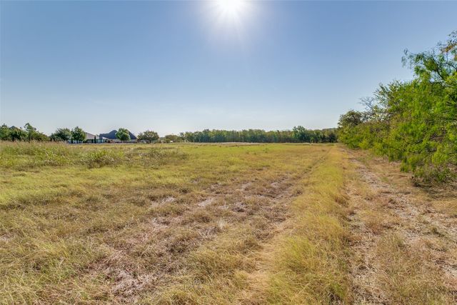 10812 County Road 1020, Burleson, TX 76028