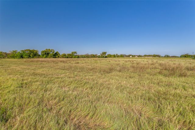 10812 County Road 1020, Burleson, TX 76028