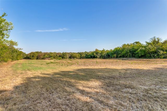 10812 County Road 1020, Burleson, TX 76028