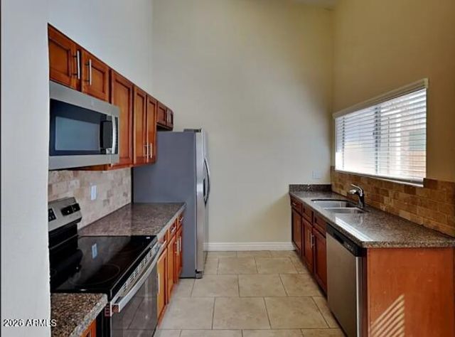 11320 N 82ND Avenue, Peoria, AZ 85345