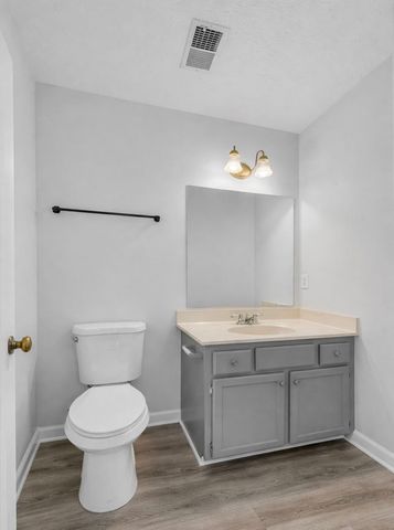 840 Bishopsgate Rd, Antioch, TN 37013