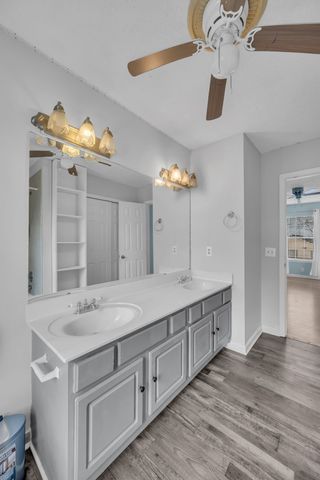 840 Bishopsgate Rd, Antioch, TN 37013