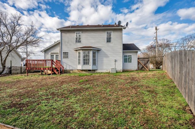 840 Bishopsgate Rd, Antioch, TN 37013