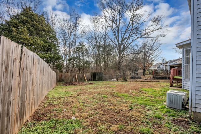 840 Bishopsgate Rd, Antioch, TN 37013