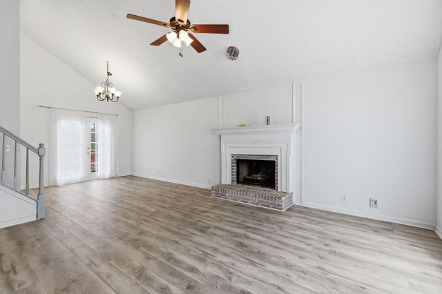 840 Bishopsgate Rd, Antioch, TN 37013