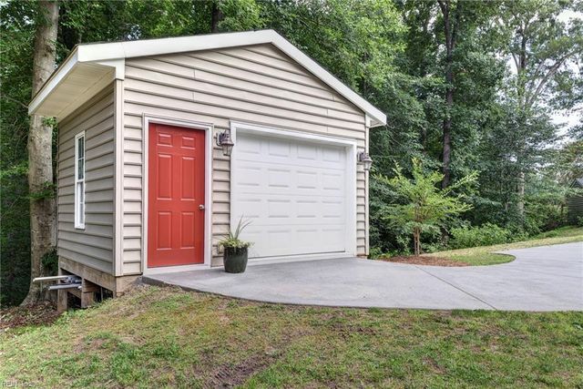 3445 Holly Fork RD, Barhamsville, VA 23011