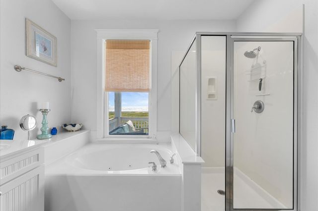 4219 Green Heron Drive, Galveston, TX 77554