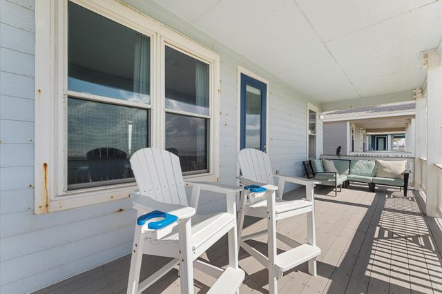 4219 Green Heron Drive, Galveston, TX 77554