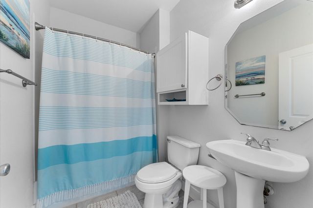 4219 Green Heron Drive, Galveston, TX 77554