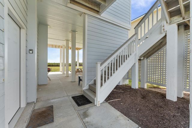 4219 Green Heron Drive, Galveston, TX 77554