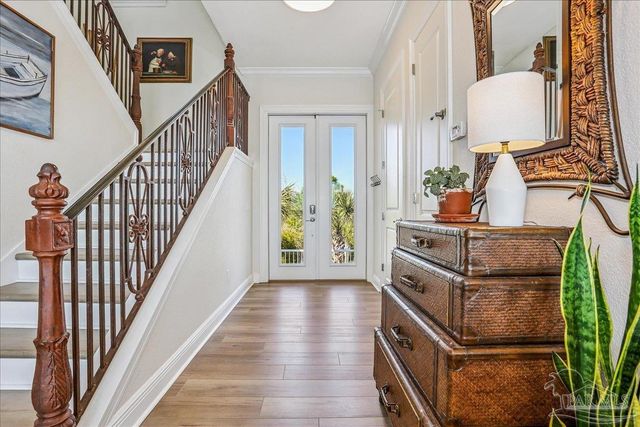 1894 Biscayne Cir Dr, Navarre, FL 32566