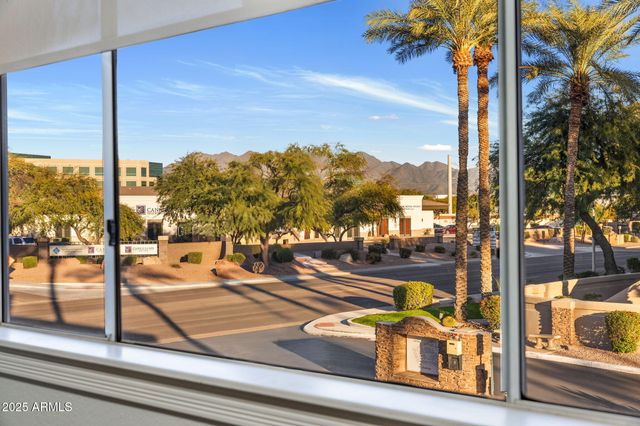 7009 E ACOMA Drive 2001, Scottsdale, AZ 85254