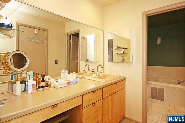 340 French Court, Teaneck, NJ 07666