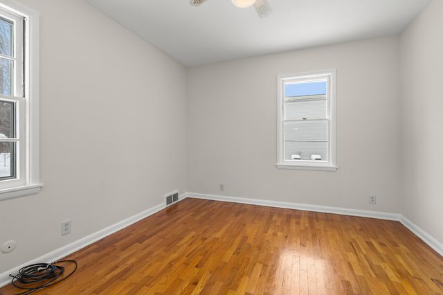 2229 W Osterhout Avenue, Portage City, MI 49024