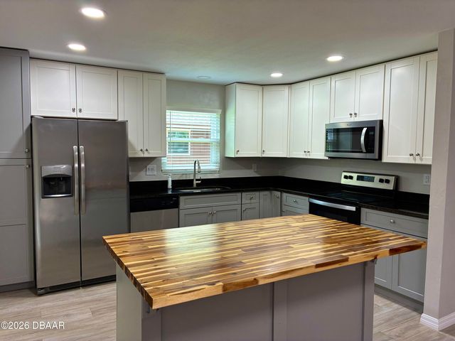 875 Sugar House Drive, Port Orange, FL 32129