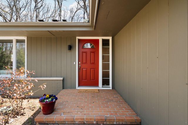 1657 Glenwood Road, Ann Arbor, MI 48104