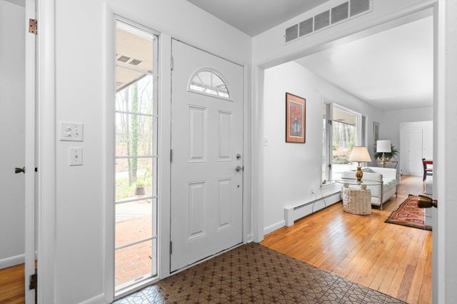 1657 Glenwood Road, Ann Arbor, MI 48104