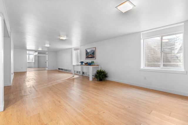 1657 Glenwood Road, Ann Arbor, MI 48104