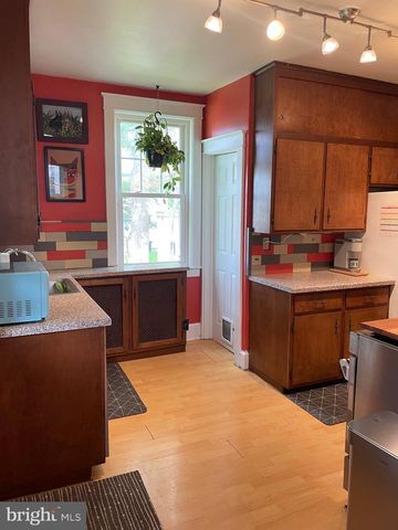 1048 ELWOOD AVE, Lancaster, PA 17603