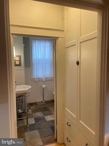 1048 ELWOOD AVE, Lancaster, PA 17603