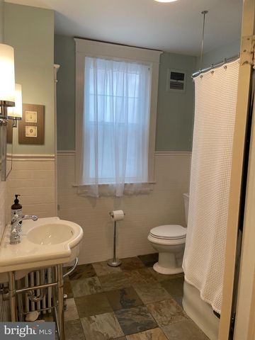 1048 ELWOOD AVE, Lancaster, PA 17603