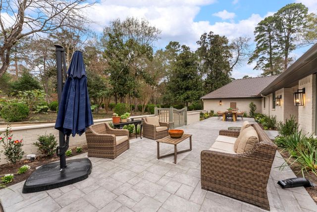 15585 Bedford Lane, Conroe, TX 77384