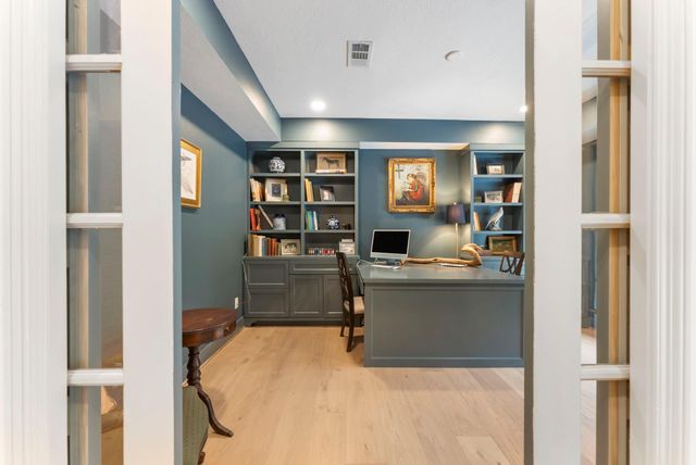 15585 Bedford Lane, Conroe, TX 77384