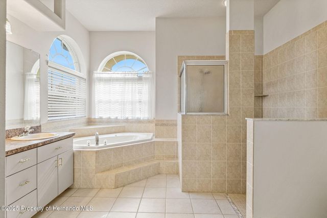 13375 Newcastle Avenue, Spring Hill, FL 34609