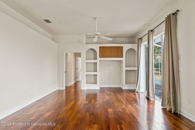 13375 Newcastle Avenue, Spring Hill, FL 34609