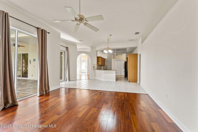 13375 Newcastle Avenue, Spring Hill, FL 34609