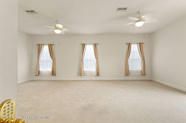 13375 Newcastle Avenue, Spring Hill, FL 34609