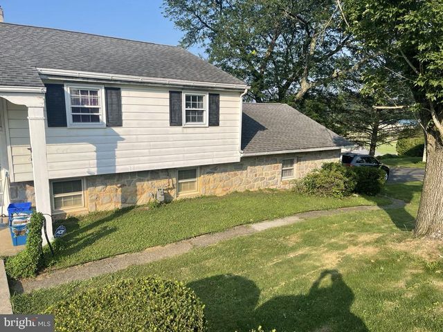 3909 REIFF PL, Reading, PA 19606