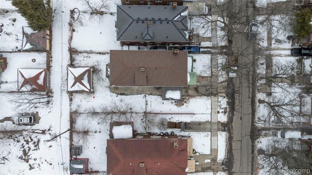 3334 Fullerton Street, Detroit, MI 48238