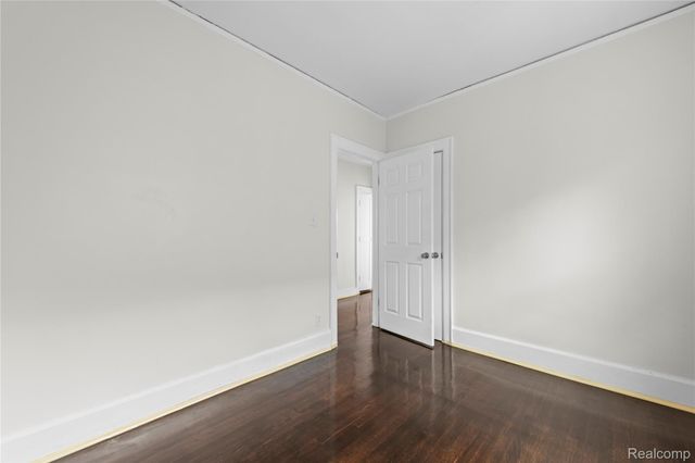 3334 Fullerton Street, Detroit, MI 48238