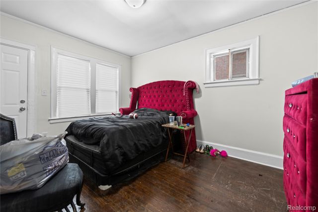 3334 Fullerton Street, Detroit, MI 48238