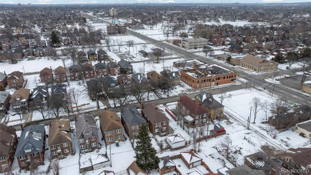 3334 Fullerton Street, Detroit, MI 48238