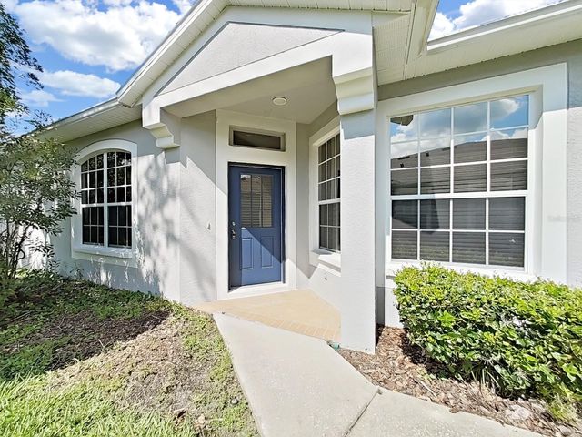 6077 SANDHILL RIDGE DRIVE, Lithia, FL 33547