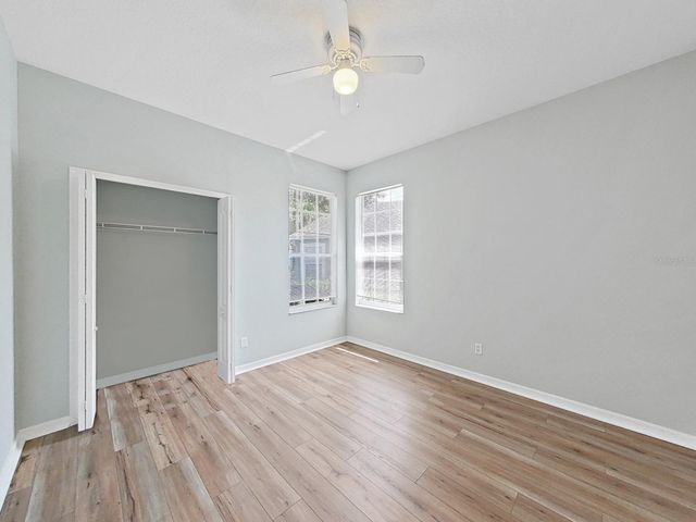 6077 SANDHILL RIDGE DRIVE, Lithia, FL 33547