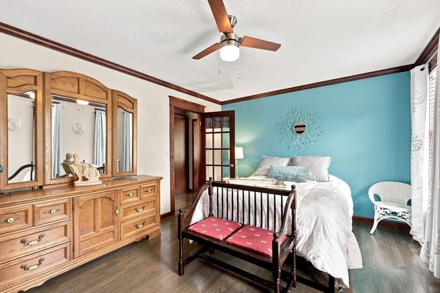 27 Shirley St, Wilbraham, MA 01095