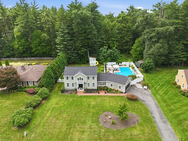 27 Shirley St, Wilbraham, MA 01095