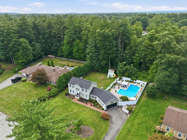 27 Shirley St, Wilbraham, MA 01095