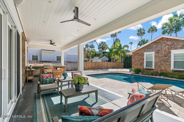 360 5TH Street, Atlantic Beach, FL 32233