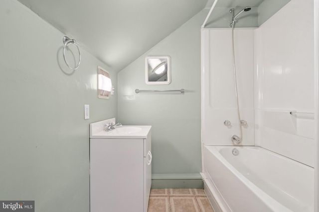 5110 DUVALL DR, Bethesda, MD 20816