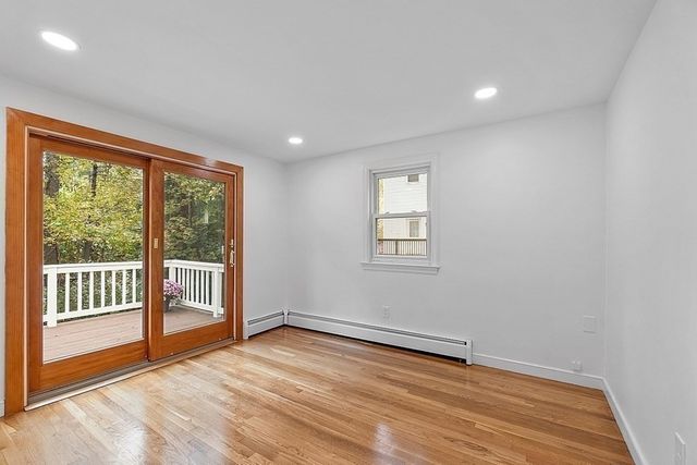 7 Sunnyside Ave, Wellesley, MA 02482