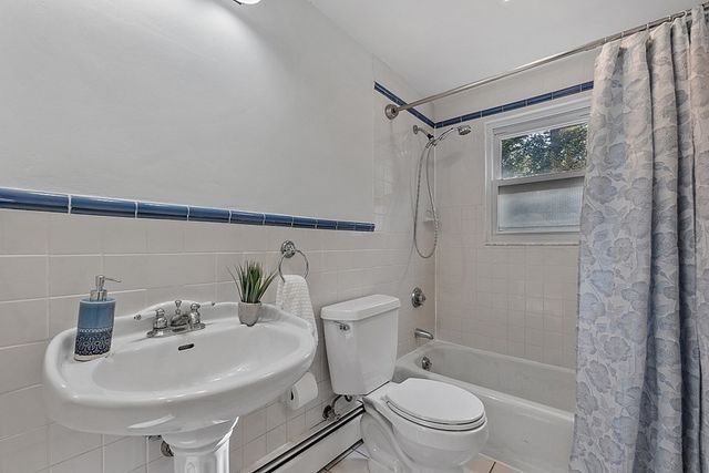 7 Sunnyside Ave, Wellesley, MA 02482