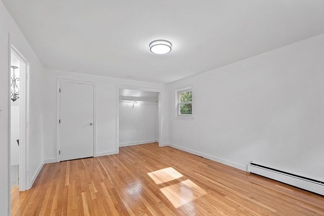 7 Sunnyside Ave, Wellesley, MA 02482