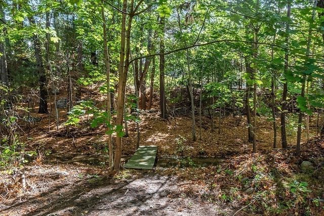 7 Sunnyside Ave, Wellesley, MA 02482