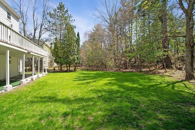 7 Sunnyside Ave, Wellesley, MA 02482