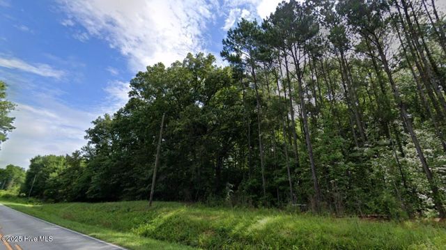 1445 Tuscarora Rhems Road, New Bern, NC 28562