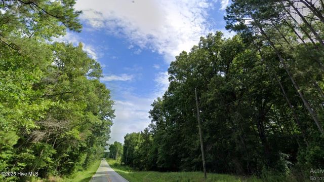 1445 Tuscarora Rhems Road, New Bern, NC 28562